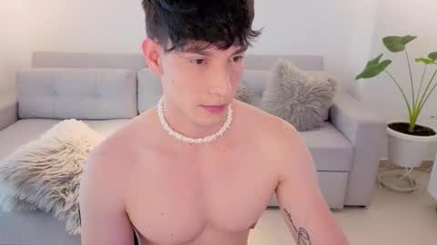   online show from March 6, 7:57 pm