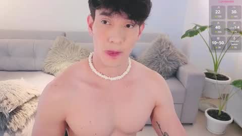 Snapshot of neythan__blaze chatting on October 4, 7:44 pm   online show from October 4, 7:44 pm