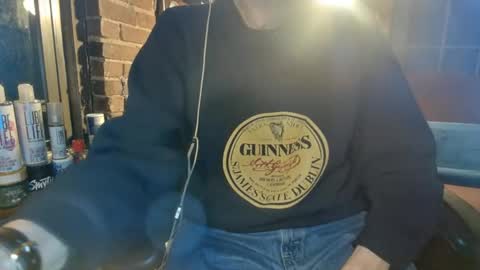 Snapshot of nfgwholoves2cum chatting on March 1, 11:26 pm NFG Nice Friendly Guy Dick online show from March 1, 11:26 pm