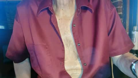 Snapshot of nfgwholoves2cum chatting on February 16, 3:26 am NFG Nice Friendly Guy Dick online show from February 16, 3:26 am