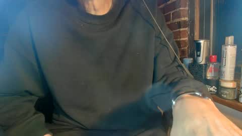 Snapshot of nfgwholoves2cum chatting on February 12, 2:24 am NFG Nice Friendly Guy Dick online show from February 12, 2:24 am