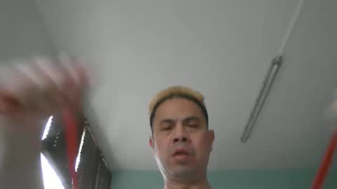 nguyen7788789 online show from May 5, 6:41 am
