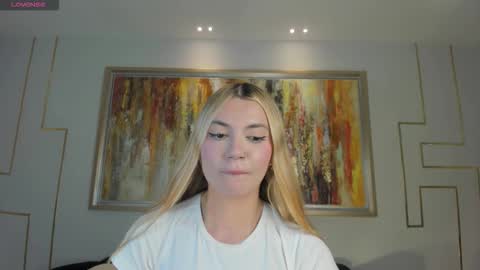 SQUIRTER DOLL    online show from February 22, 11:40 pm