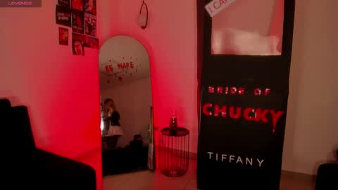 Call me Nia  online show from October 24, 10:32 pm