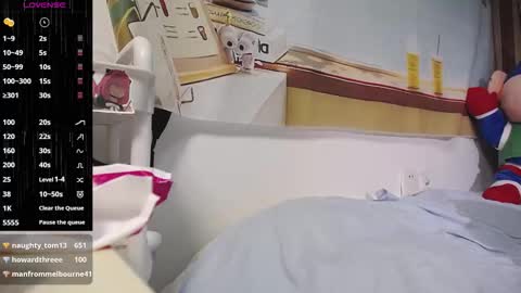 Belle online show from October 17, 5:17 pm