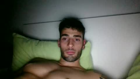 Snapshot of nicegguy9826 chatting on October 20, 10:15 pm nicegguy9826 online show from October 20, 10:15 pm
