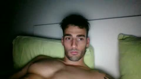 Snapshot of nicegguy9826 chatting on October 15, 8:04 am nicegguy9826 online show from October 15, 8:04 am