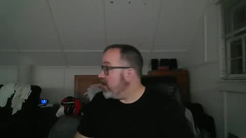 niceguy7208 online show from April 7, 5:31 am