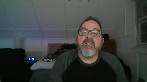 niceguy7208 online show from March 3, 4:19 am