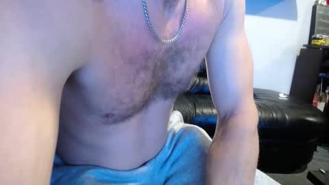 niceonebrov online show from April 2, 10:33 am