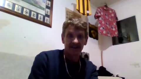 Snapshot of niceozziecockxxx chatting on October 24, 7:36 pm Sexiishaine online show from October 24, 7:36 pm