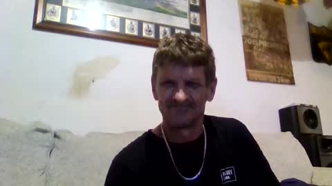 Snapshot of niceozziecockxxx chatting on October 10, 5:30 pm Sexiishaine online show from October 10, 5:30 pm