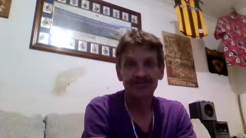 Snapshot of niceozziecockxxx chatting on October 26, 6:47 am Sexiishaine online show from October 26, 6:47 am