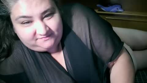Nicholle online show from August 8, 9:58 pm