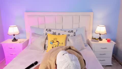 Snapshot of nick_collins20 chatting on September 27, 2:59 pm Nick online show from September 27, 2:59 pm