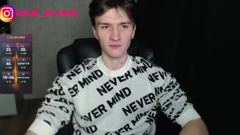 Snapshot of nick_owner chatting on October 13, 4:14 am Nick online show from October 13, 4:14 am