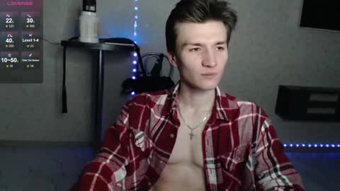 Snapshot of nick_owner chatting on January 30, 1:33 am Nick online show from January 30, 1:33 am