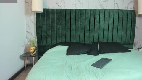 Nick  online show from March 9, 12:32 pm