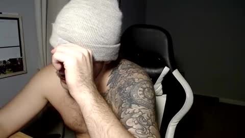 Cakedcouple  OF - Yourtattedcutie  qurlynfit online show from January 3, 1:16 am