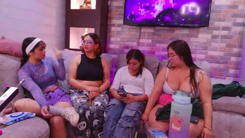 nicky_as online show from May 30, 3:49 am