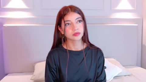 Snapshot of nicky_belmonth chatting on March 11, 11:44 am nicky_belmonth online show from March 11, 11:44 am