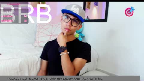 Snapshot of nico_cruz chatting on March 1, 7:51 am nico online show from March 1, 7:51 am