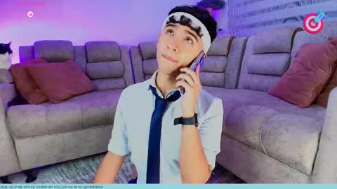 Snapshot of nico_cruz chatting on October 17, 5:11 am nico online show from October 17, 5:11 am