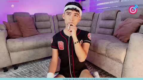 Snapshot of nico_cruz chatting on September 27, 10:40 pm nico online show from September 27, 10:40 pm