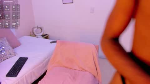 nico_dior online show from March 7, 4:01 am