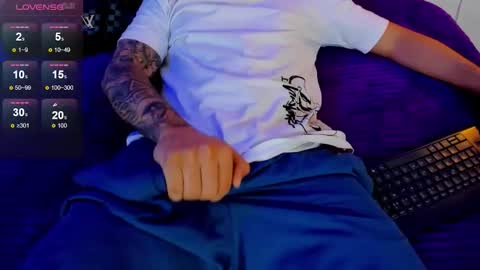 nicolas_james_sc online show from September 19, 2:43 pm