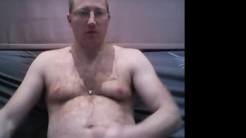 nicolaslapin87 online show from November 26, 7:21 pm