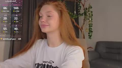 Nicole online show from June 28, 9:44 pm