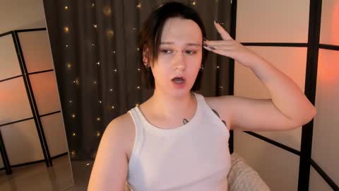 Snapshot of nicole_cidman chatting on February 19, 1:39 pm Nicole online show from February 19, 1:39 pm
