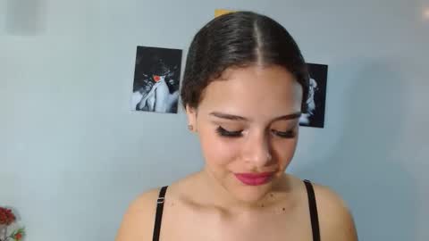 nicole_mayer01 online show from October 23, 11:44 am