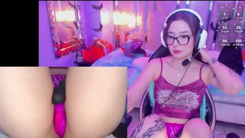 Nicole online show from November 3, 2:29 pm