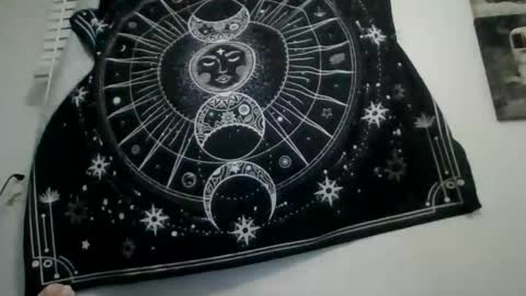 Nicole online show from April 12, 11:25 am