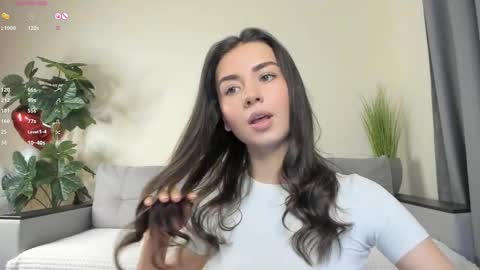 Dua Lipa online show from March 5, 1:06 pm