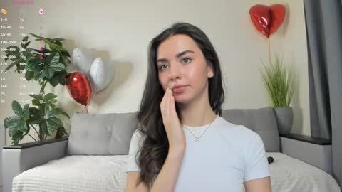 Dua Lipa online show from March 10, 7:18 pm