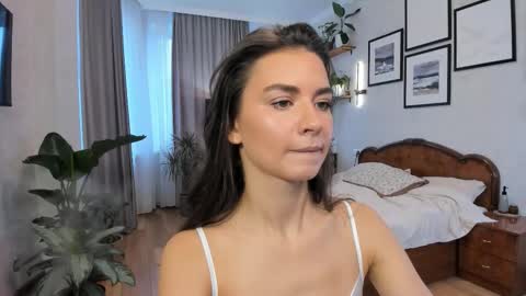 Dua Lipa online show from September 14, 1:12 pm