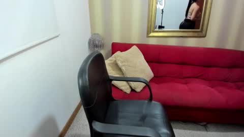 Nicolettcolin  online show from November 25, 11:36 pm