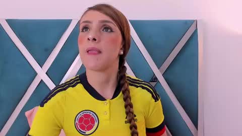 nicoll_89 online show from July 7, 12:20 pm