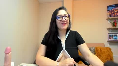 Nicolle  online show from July 14, 11:59 am