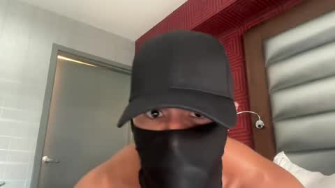 nicomaxx1999 online show from July 12, 3:37 pm