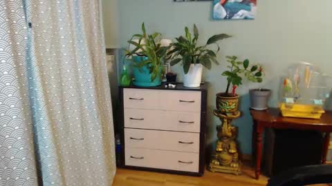 Nika online show from November 5, 7:38 pm