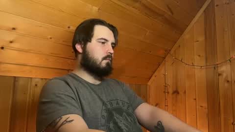 Snapshot of nikbusiness chatting on February 5, 10:22 pm Nick online show from February 5, 10:22 pm