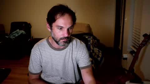 Snapshot of nikejude56 chatting on October 18, 11:42 pm Nike Jude online show from October 18, 11:42 pm