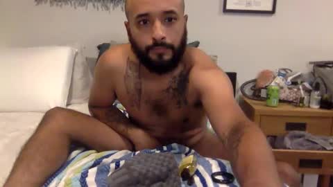 Snapshot of nikesbase chatting on September 17, 12:47 am nikesbase online show from September 17, 12:47 am