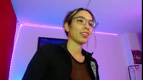 Snapshot of niki_1998 chatting on September 13, 11:51 pm Natalia online show from September 13, 11:51 pm