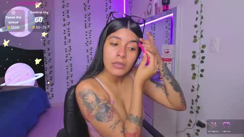 Niki online show from November 16, 3:47 pm