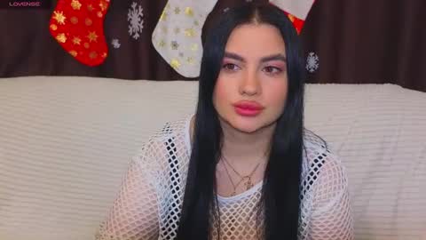 Nikki Kardashian online show from January 13, 10:24 pm